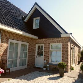 B&B Zeeduinsepoort met Sauna obv Logies, hotel in Oostkapelle