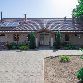 Tölgyfa Vendégház, hotel din Kiskőrös