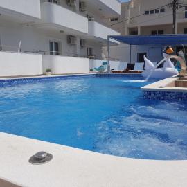 Bianca Apartments, hotel u gradu Herceg-Novi