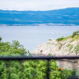 Apartments Stasic, hotel in Vrbnik