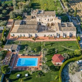 Torre Don Virgilio Country Hotel, hótel í Cannizzara