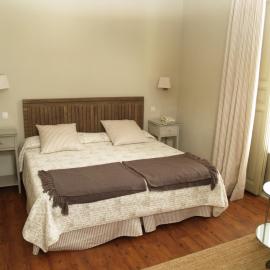 Hotel Roma, מלון בלה גרנחה דה סן אילדפונסו