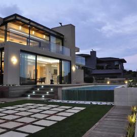 Luxe Life House