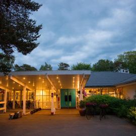 Strandhotel Balka Søbad, hotel sa Neksø
