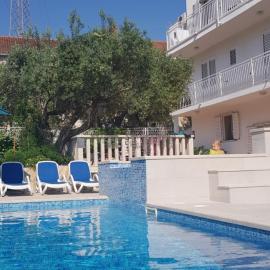 Apartments Antonio, hotel a Cavtat