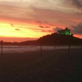 Saquarema Itauna em frente a praia, hotel i Saquarema