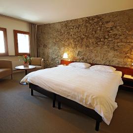 Galion Hôtel & Restaurant, hotel a Losanna