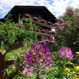 Landhaus Bonaventura, hotel i Millstatt