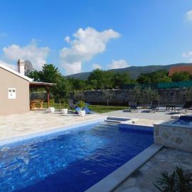 Vacation house Radosic, Hotel in Radošić