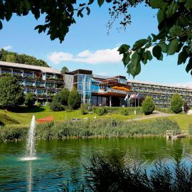 Das Sonnreich - Thermenhotel Loipersdorf, hotel di Loipersdorf bei Fürstenfeld