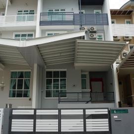 Shamrock Boutique Villa - Stay for 12 person, hotel di Batu Feringgi
