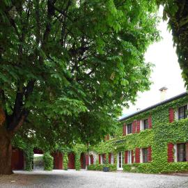 I giardini segreti di Villa Marcello Marinelli, Hotel in Cison di Valmarino