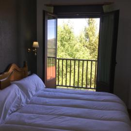 Hotel Cinco Castaños, khách sạn ở Candelario