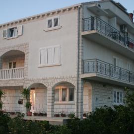 Apartments Vela Luka – hotel w mieście Vela Luka