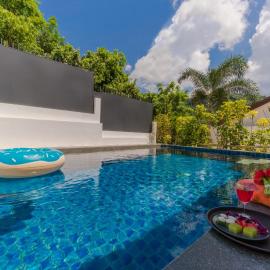 Chalong - 2 Bedroom Hideaway Private Pool Villa - Phuket、シャロンのホテル