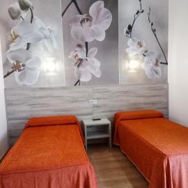 Hotel Yeste, hotel v mestu Yeste