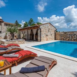 Casa Di Roccia, hotel a Marčana