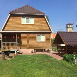 Домик для отдыха рядом Днепр, hotel v destinaci Čerkasy