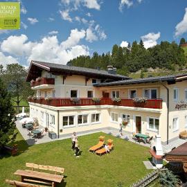 Alpenhof Apartments, hotel v destinácii Mittersill