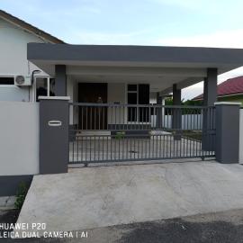 Zuriana Ashraf Homestay Kota Bharu, hotel in Kota Bharu