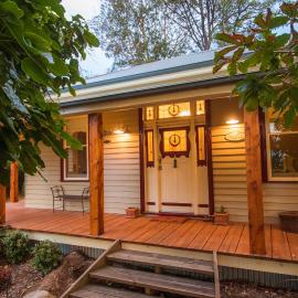 The Oaks Lilydale Accommodation