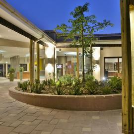 Viesnīca Cresta Maun Hotel pilsētā Mauna
