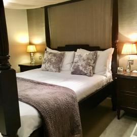 Hall Farm Hotel And Restaurant、Ashby cum Fenbyのホテル