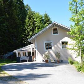 Haus Jasmin, hotel di Hauzenberg
