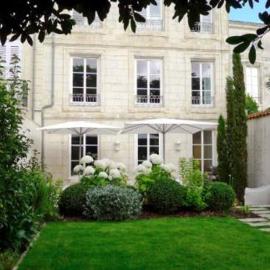 Entre Hotes, hotel in La Rochelle