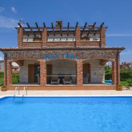 Vila Raj Juršići