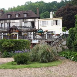 Restaurant & Chambres d'Hôtes L'Eau Vive, hôtel à Fatouville-Grestain