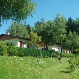 Ferienhäuser Zak, hotel in Sankt Kanzian