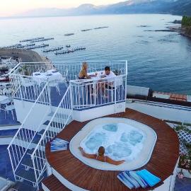 BUE MARINO Hotel & Rooftop Bar, ξενοδοχείο σε Cala Gonone