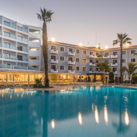 Protaras में, होटल Narcissos Waterpark Resort