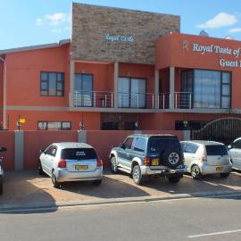 Royal Castle Guest House, hotel a Windhoek
