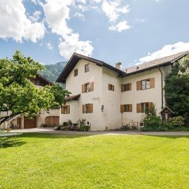 Grieserhof Algund, hótel í Lagundo