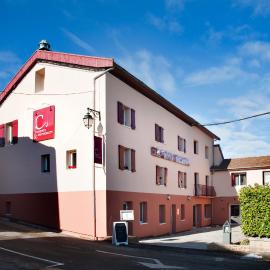 Comptoir et Dépendances, hotel u gradu Frontonas
