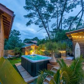 Wood'n Sea Surf Lodge - Auberge De Jeunesse, viešbutis mieste Kapbretonas