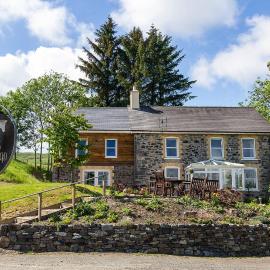 Maes y Gwaelod, hotel in Llanwrtyd Wells