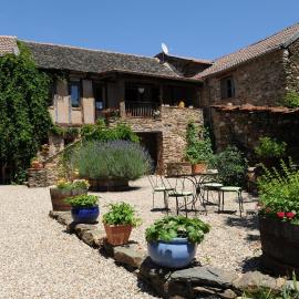 Chambres d'Hôtes Le Puits d'Amour, hotel i Mirandol-Bourgnounac