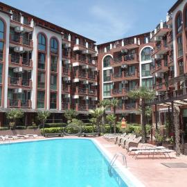 Chateau del Marina Apart Complex, hotel in Nesebar