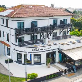 Single Fin Hotel & Lodge, hotel v destinaci Mimizan-Plage