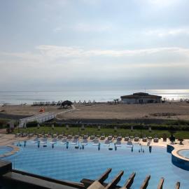 Oasis club apartments, hotel in Lozenets