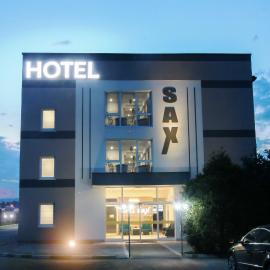 Hotel SAX Gračanica、Gračanicaのホテル
