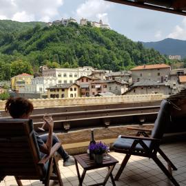 Attico sul Fiume, hôtel à Varallo