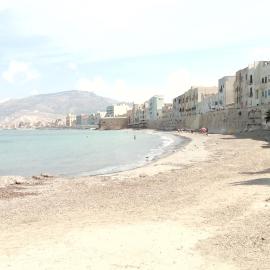 Appartamento tra mare e storia