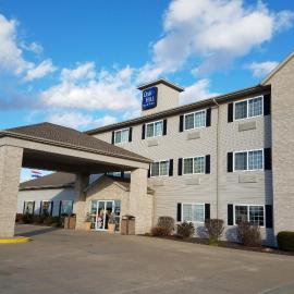 Oak Hill Inn & Suites – hotel w mieście Canton
