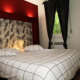 high standing apart 55m2 - reserved parking - 1 room