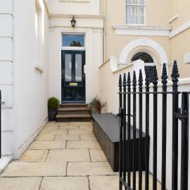 Dale Street Apartments Suite, viešbutis mieste Leamington Spa
