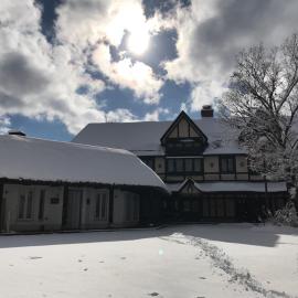 Shakespeare Hotel, hotel in Hakuba